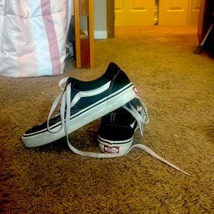 Vans size 4 like new